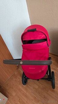 Cybex Priam True Red