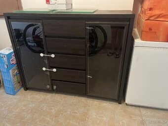 Komoda ikea