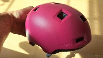 Helma na kolo nebo brusle 47-52cm Oxelo B 100 Decathlon