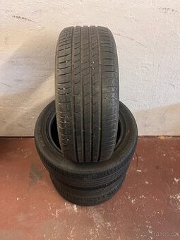 Letní pneumatiky 215/45R16