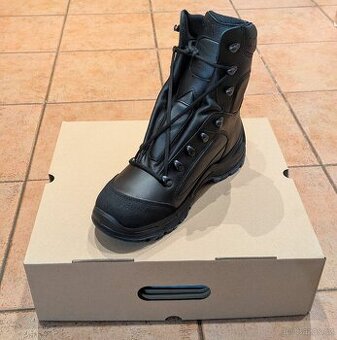 Vysoké boty zn. Prabos Goretex vel. 29 (42)