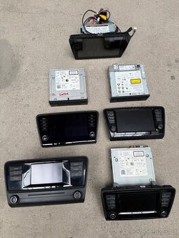 Autorádia Škoda Octavia 3