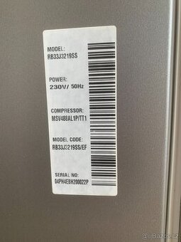 LEDNICE S MRAZÁKEM SAMSUNG