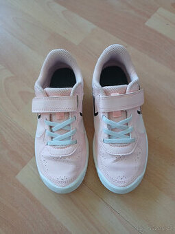 dívčí botasky vel. 32 Decathlon