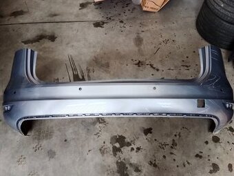 Seat Cupra  Hyundai Mercedes