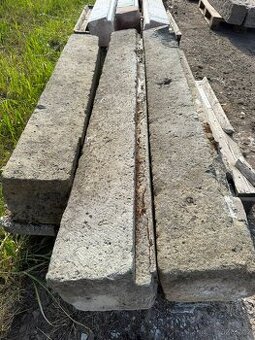 Pískovcové ostění 14