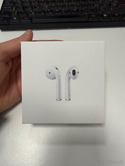 Bezdrátová sluchátka 1:1 design