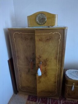 Daruji za odvoz skříně