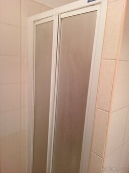 Prodám dveře do sprchového koutu