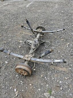 Ford ranger - Zadní náprava, diferenciál, tlumiče