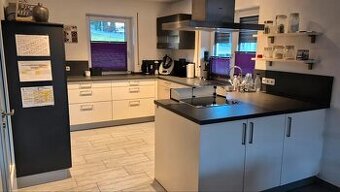 Velká moderní kuchyně (1301.21)