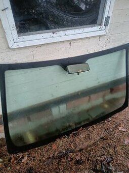 Čelní sklo Fiat Punto