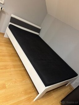 Bílá postel 200 x 120