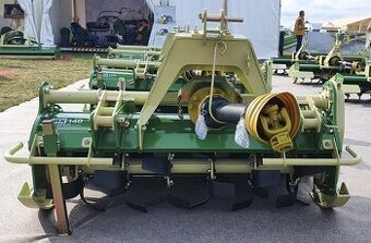 Rotavátor STARK na traktor a malotraktor