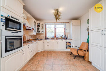 Prodej rodinného domu se zahradou., 134800