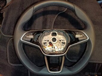 Tříramenný volant Škoda (Sportline, vyhřívaný)