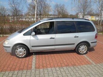 Ford Galaxy nebo Connect diesel  koupím