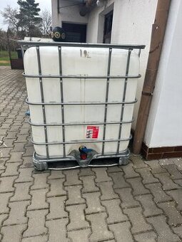 IBC nádrž 1000l