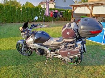 Suzuki GSR 600