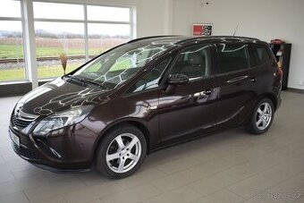 Opel Zafira Tourer 2,0 CDTI 96 kW,digiklima,BI-xen,LED