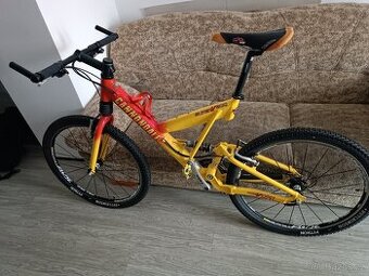 CANNONDALE  super V800 rámová sada