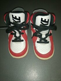 Dětské kotníčkové botičky Nike vel 25
