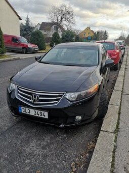 Honda Accord 8G 2.4 MT Executive