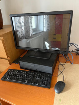 Stolní PC HP Engage Flex, Windows 11, s monitorem