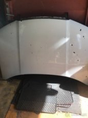 Prodám kapotu ze Škody Fabia I - 1