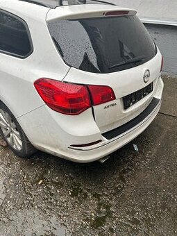 Opel Astra j