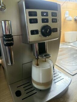 DeLonghi Magnifica S ECAM 23.120.SB stříbrná