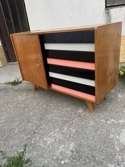 Stará skřiňka komoda Jiroutek, retro