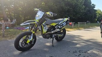 Husqvarna 701 Supermoto r.v.2021 - 1