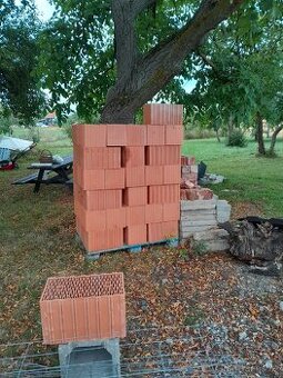 Broušené cihly 420x250x235