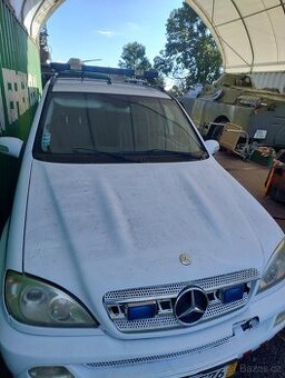 Mercedes Benz ML270 CDI 4MATIC bez SPZ na náhradní díly