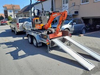 Přívěsný vozík 2000 kg, bržděný, dvounápravový