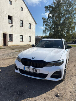 BMW 330E XDRIVE KOMBI