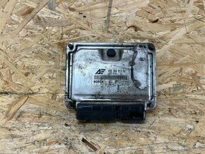 ŘÍDICÍ JEDNOTKA MOTORU VW SHARAN 038906019PA