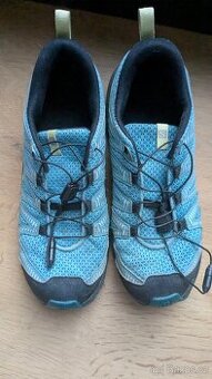 Trekové boty Salomon vel.39