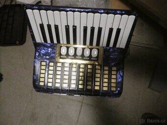 akordeon delicia junior 3