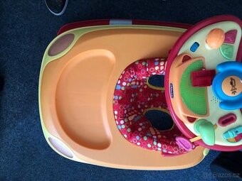 Choditko interaktivní CHICCO