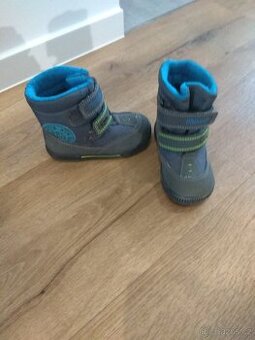 Zimní boty vel 24