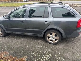 Škoda Octavia Scout 44