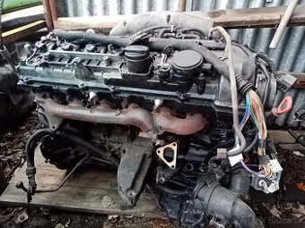 Motor Mercedes 320 CDI 145kw om613