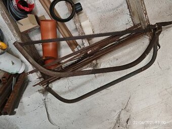 Pila oblouková rámová na dřevo