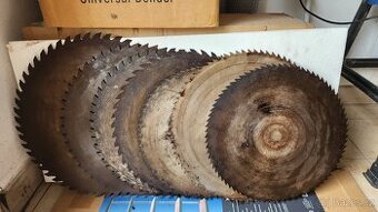 Prodám pilové kotouče různých rozměrů