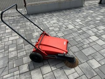 Ruční zametací stroj Hako Fliper