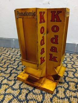 Kodak starý stojan na filmy