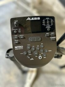 Alesis Nitro Mesh Kit - 1