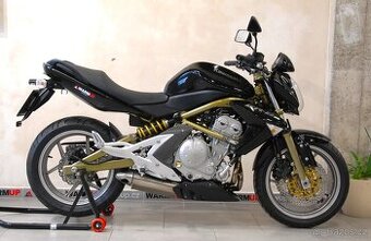 Kawasaki ER-6n - velmi hezký stav